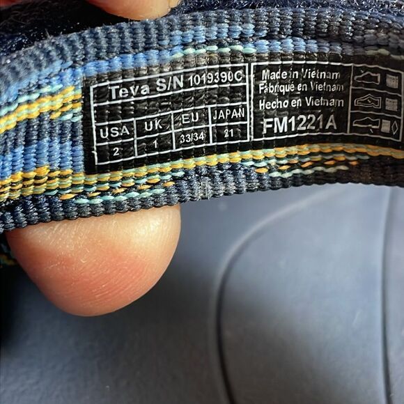 Teva Hurricane XLT 2 Little Boy Sz 2 Blue Gold Hook & Loop Sports Trail Sandals - Picture 6 of 10